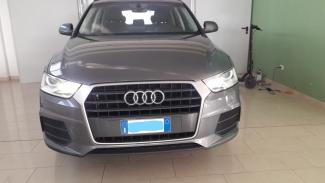 AUDI Q3 2.0 TDI 120CV Business