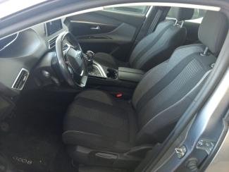 PEUGEOT 3008 Bluehdi 130 S&s Business 