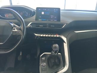 PEUGEOT 3008 Bluehdi 130 S&s Business 